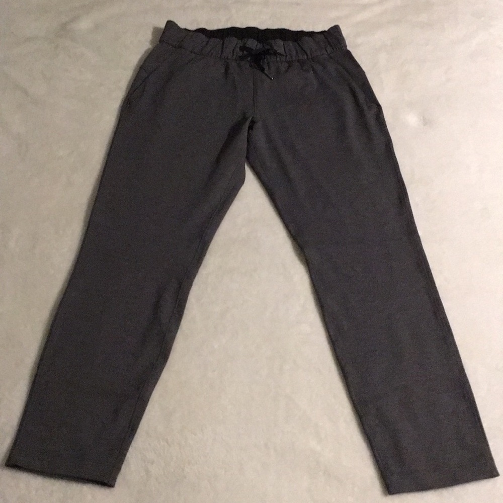 COPY - Lululemon On The Fly 7/8 pant EUC